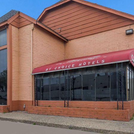 Econo Lodge Near The Domain - The Arboretum Austin Exterior photo